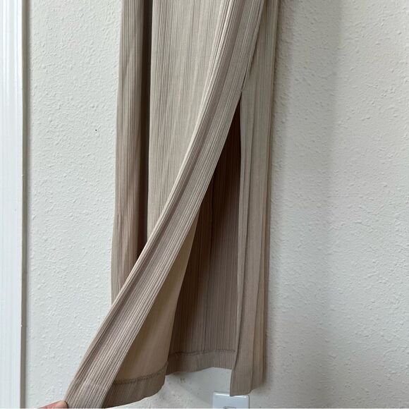 Alex Evenings Gold Metallic Shimmer Maxi Dress Size 14 - Picture 10 of 10